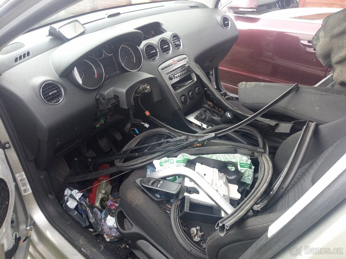 Peugeot 308 - 3