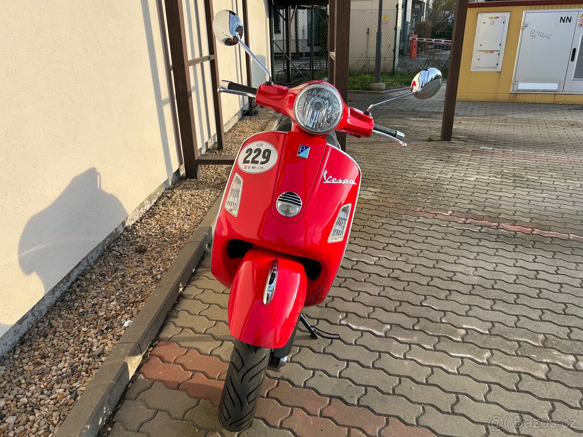 Vespa GTS 125 - 3