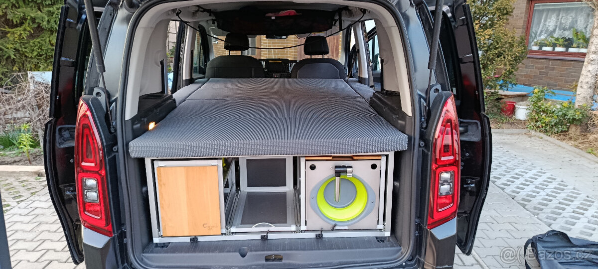 Obytná vestavba do auta Rifter, Berlingo, Proace.. - 3