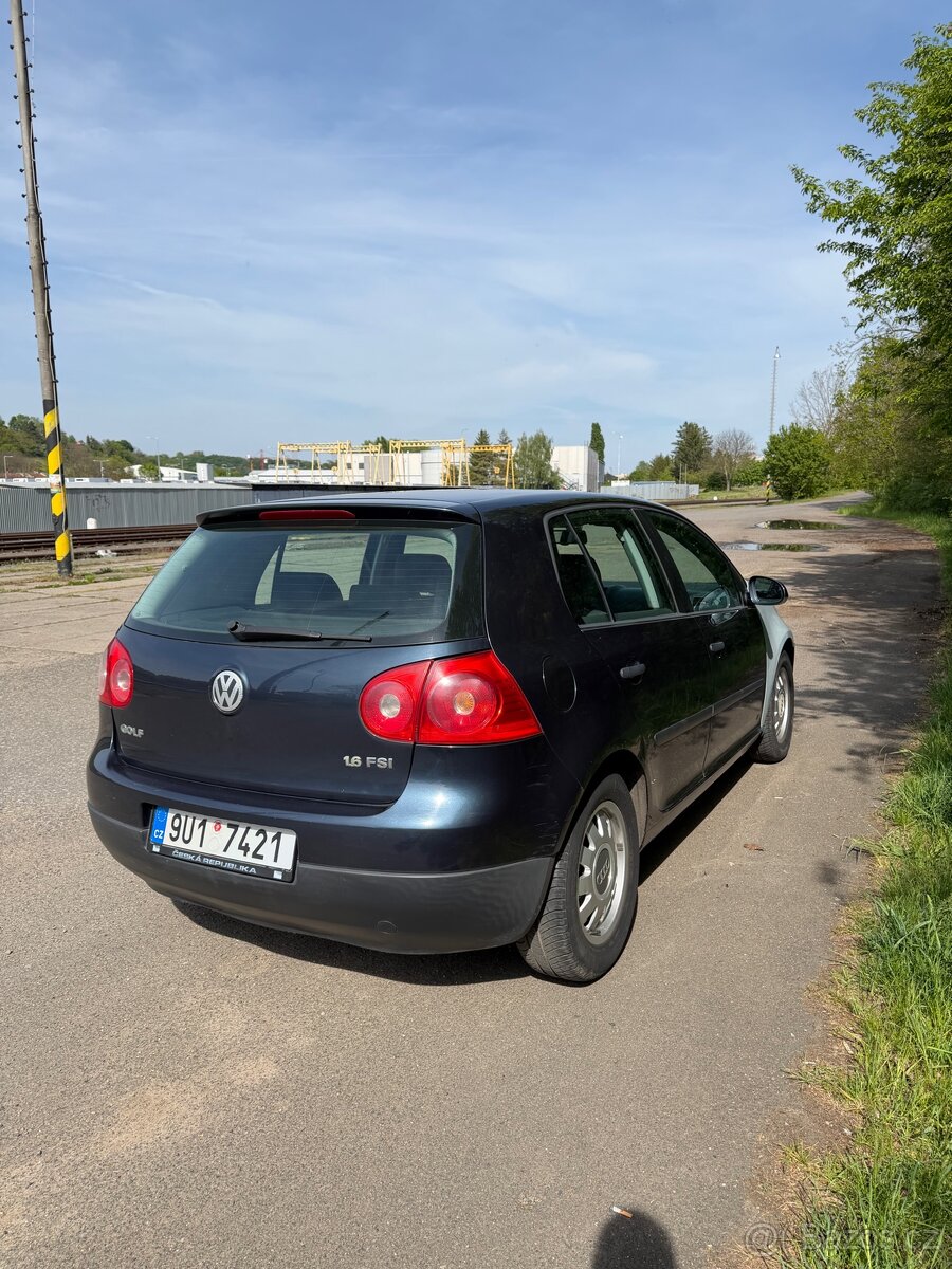 Volkswagen golf 1.6 benzín - 3
