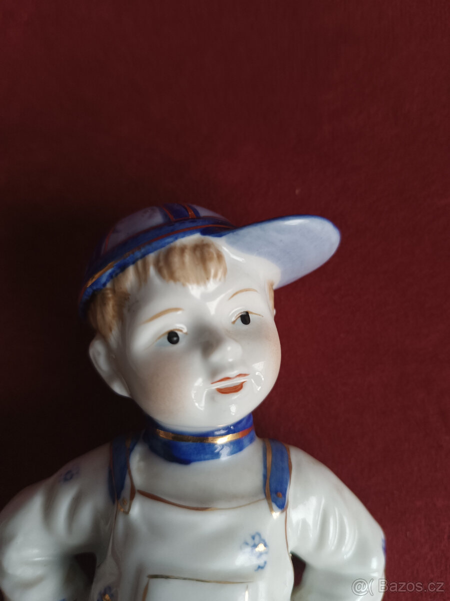 Figurka porcelán chlapec - 3