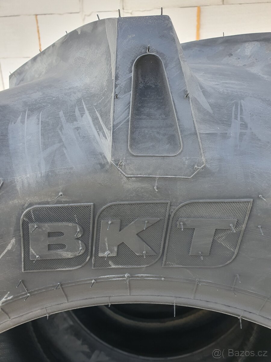 Pneu BKT 14,9 - 28 - 3