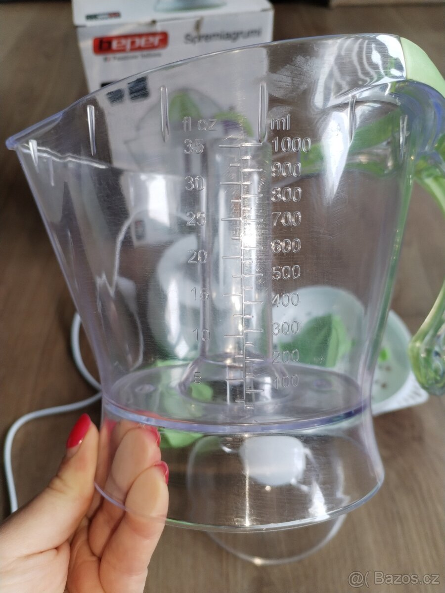 Elektrický citrusovač odšťavňovač - 3