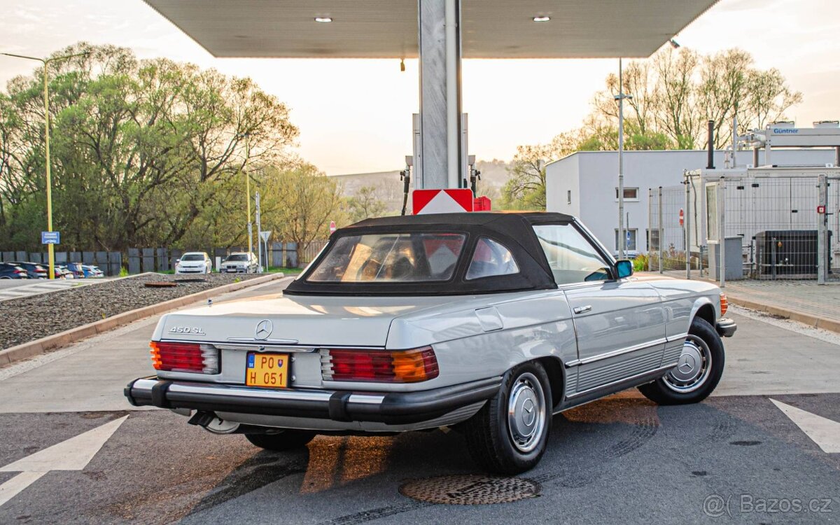 Mercedes-Benz SL450 R107 - 3