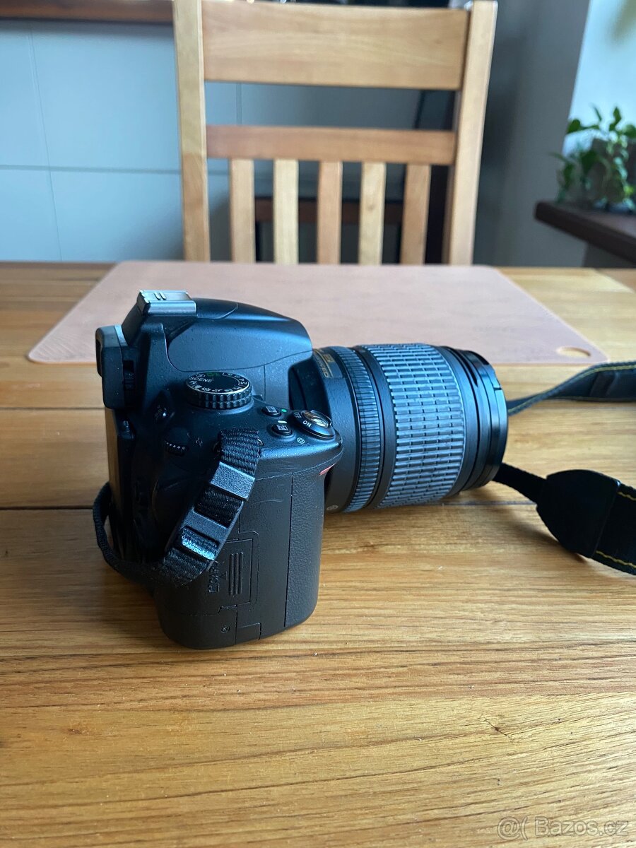 Nikon D5000 - 18-105 AF-S DX VR - 3