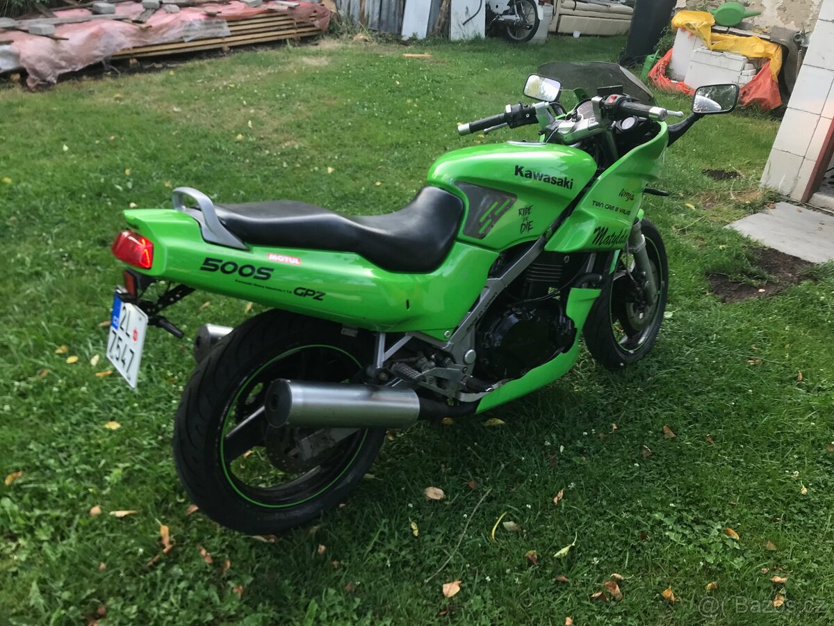 Kawasaki gpz500s - 3