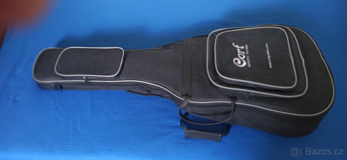 Predam el.ak. gitaru Cort MR780FX. - 3