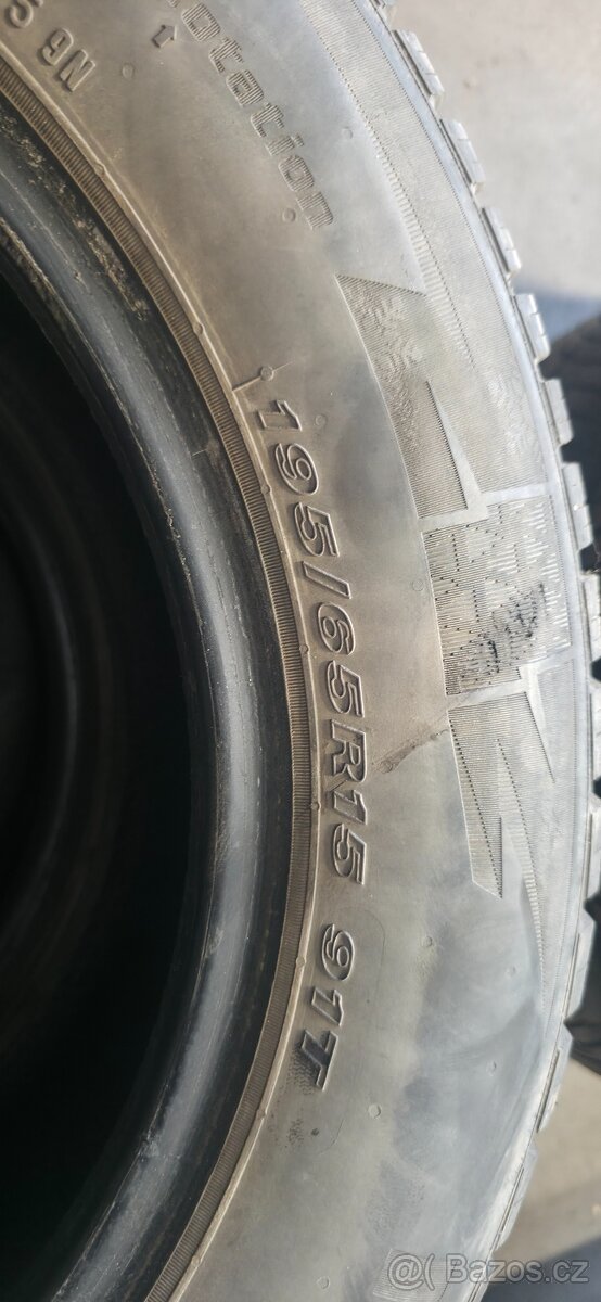 Pneu nexen 195/65 r15 - 3