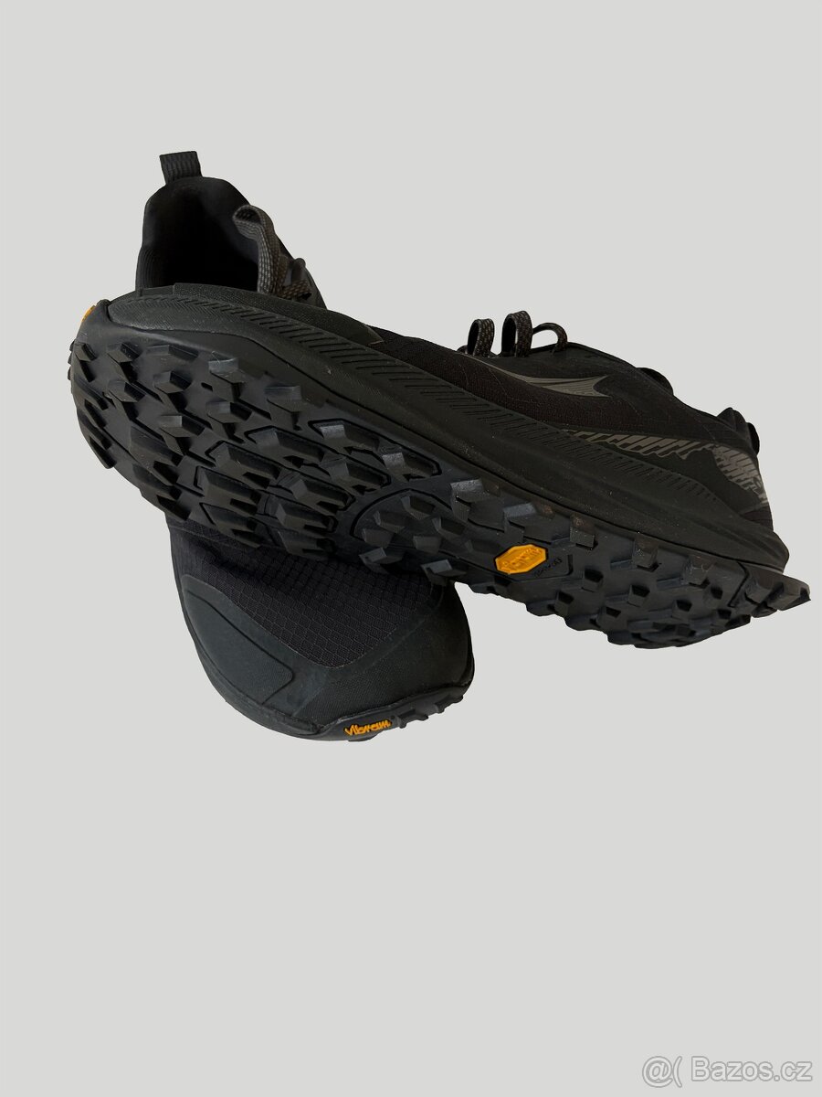 Altra LONE PEAK 9+ Black - 3