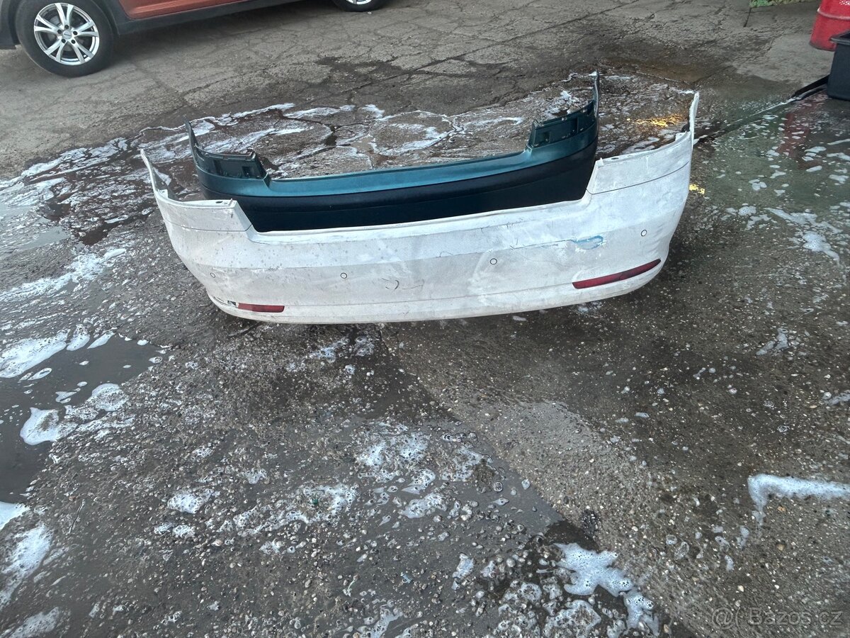 Zadní nárazník octavia 2 fecelift liftbak - 3