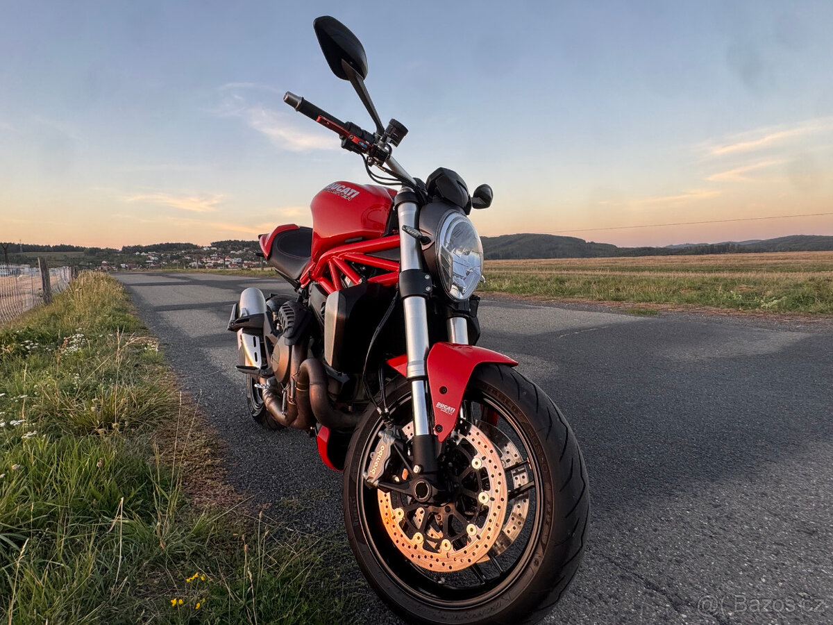 Ducati Monster 1200 - 3