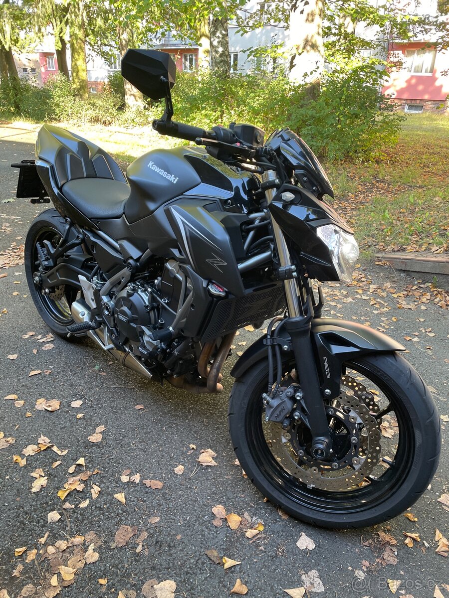 Kawasaki Z650 - 3