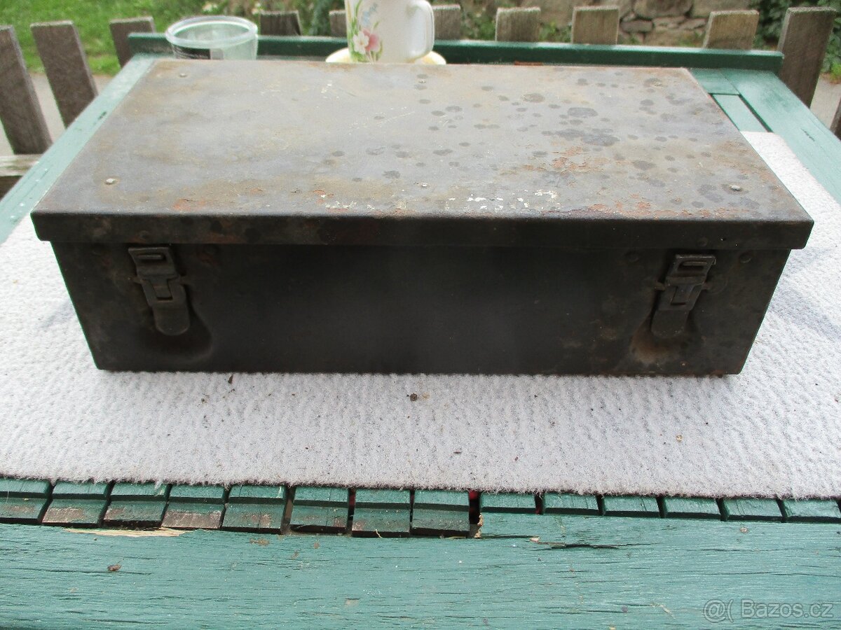 Vojenská bedýnka - 3