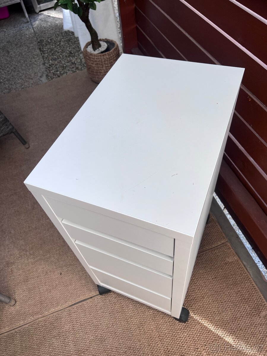 Skříňka s šuplíky IKEA - 3