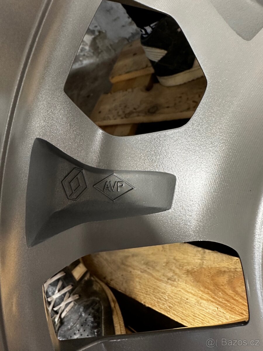 Alu kola 5x114.3 r16 (ren162) - 3