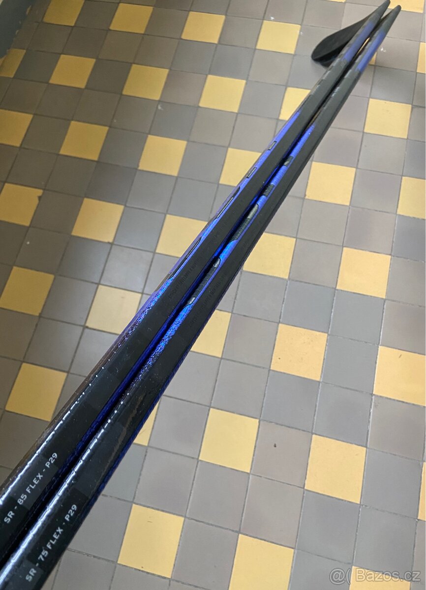 Hokejka CCM Trigger 10 PRO 85/75flex levá - 3