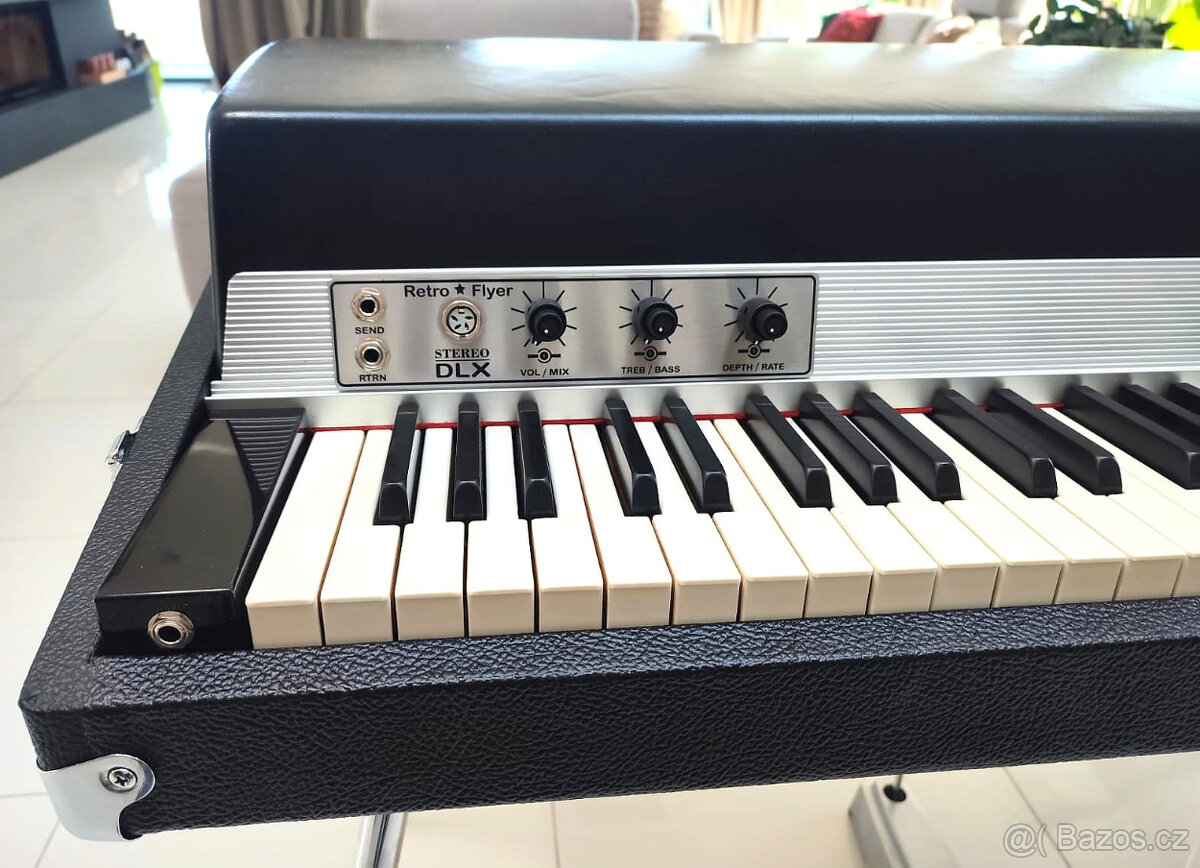 RHODES MARK I SeventyThree rok 1976 - 3