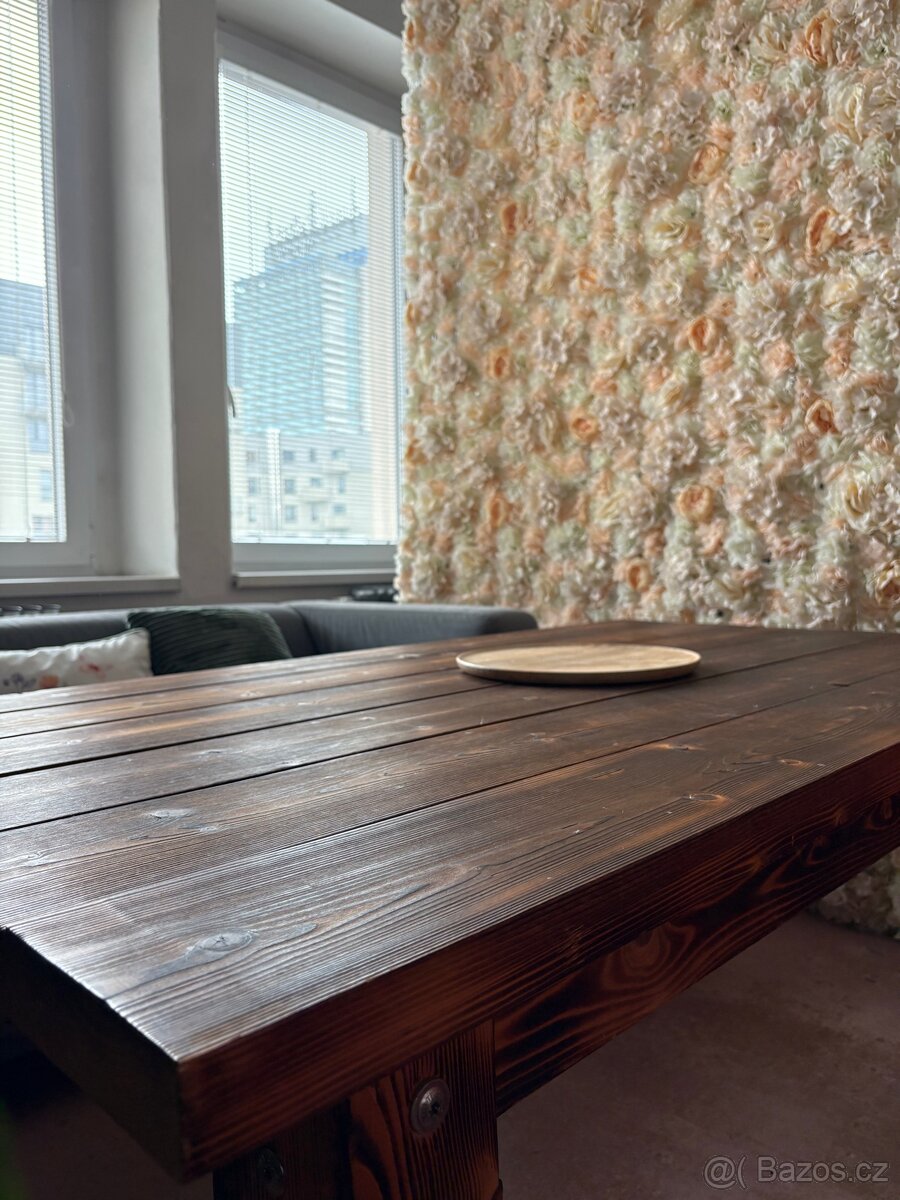Masivní stůl na míru - 3