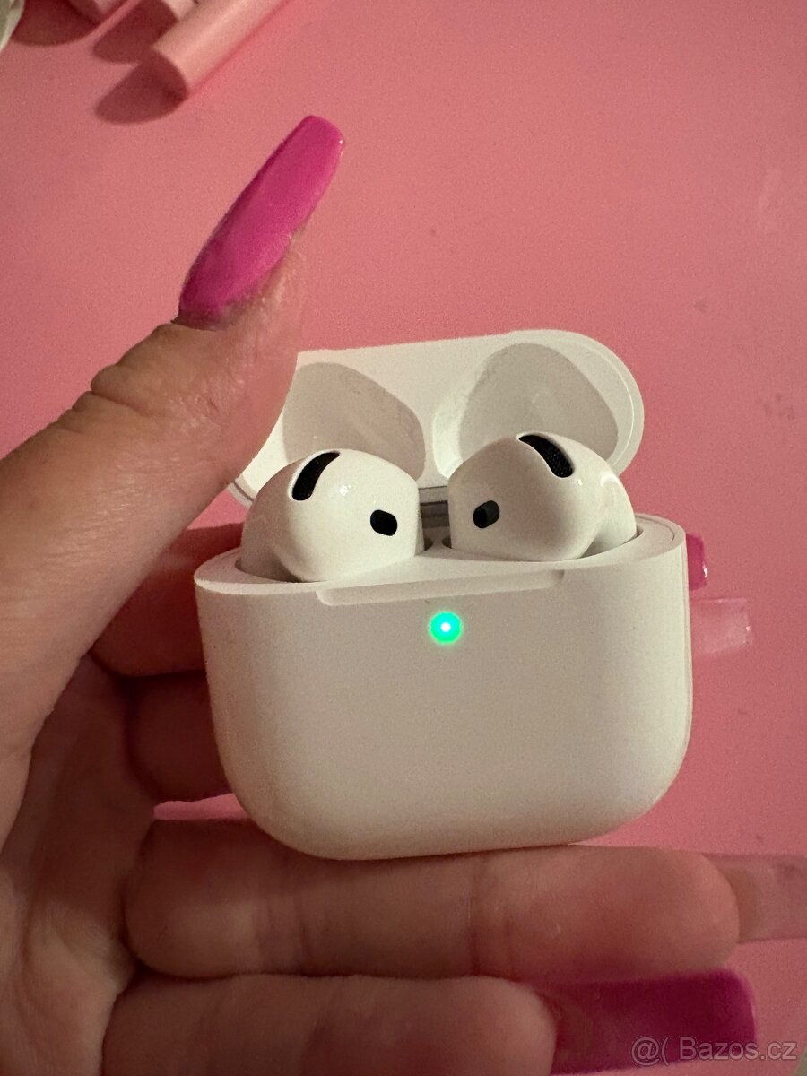 AirPods 4 - 3