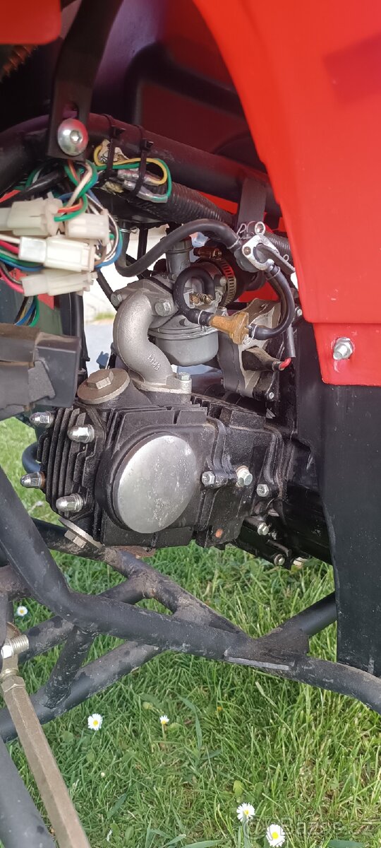 Prodám čtyřkolku Hummer RS deluxe 125ccm
