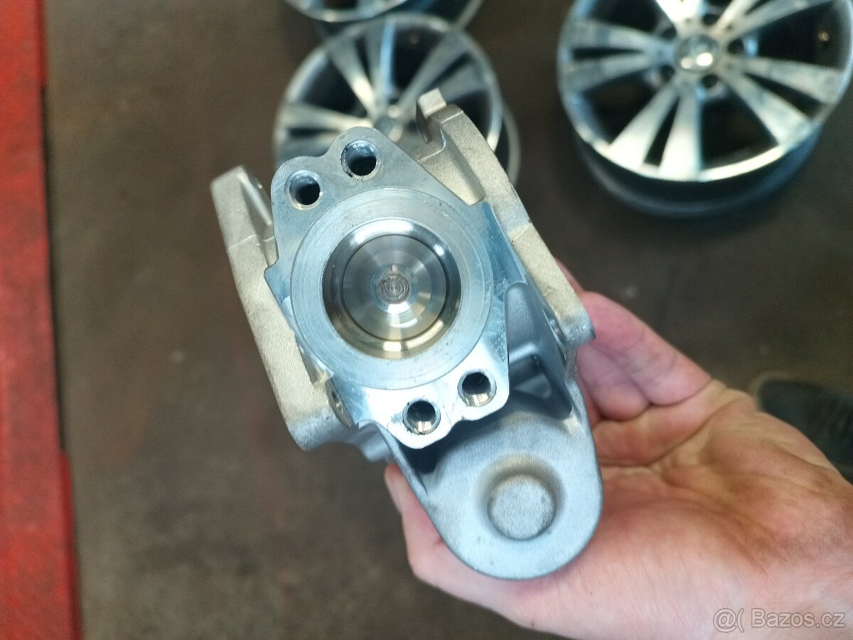 Nový EGR ventil Passat b6 - 3