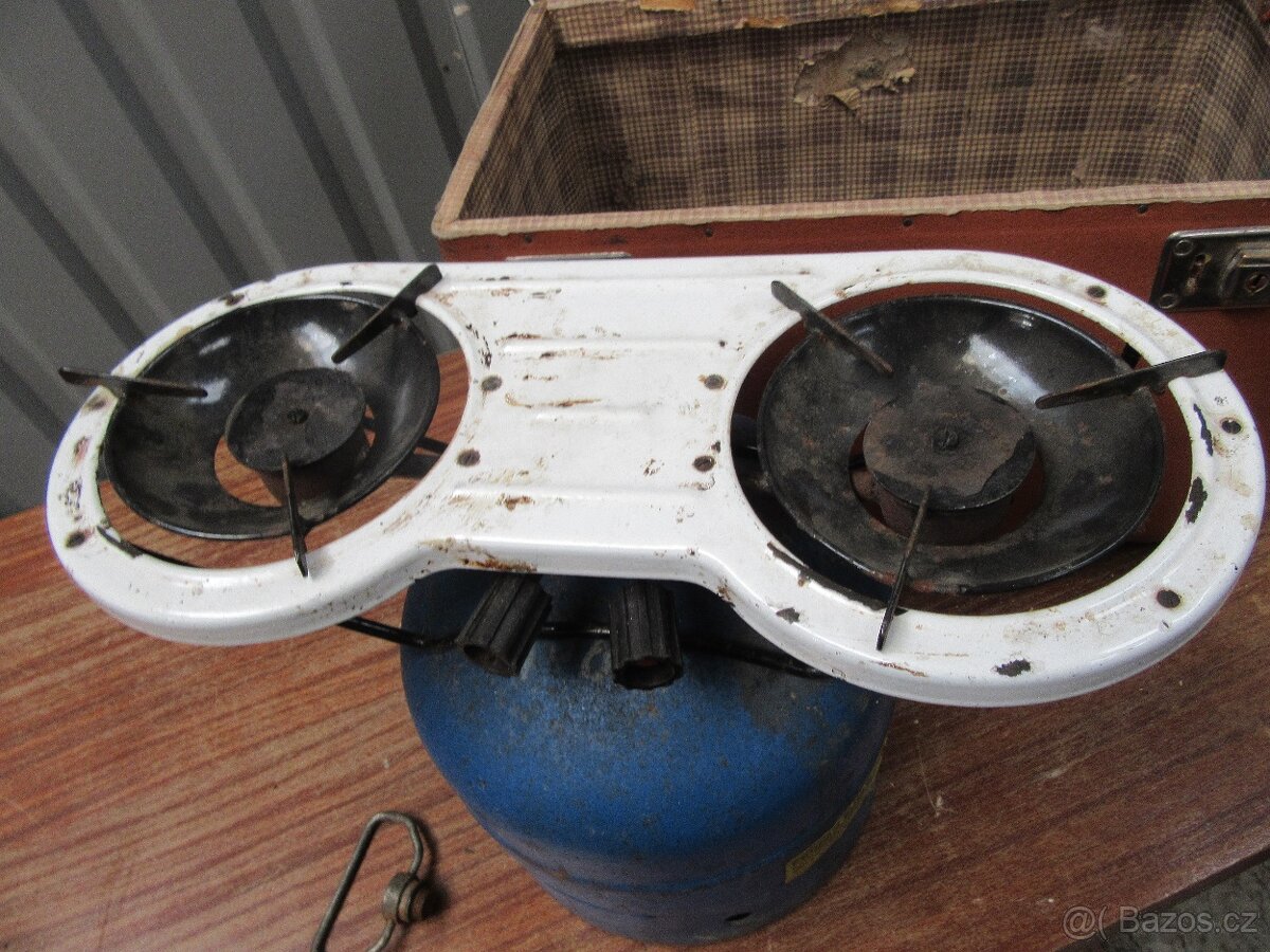 Nabízím starou tlakovou lahev na propan butan +hořák+kufr. L - 3
