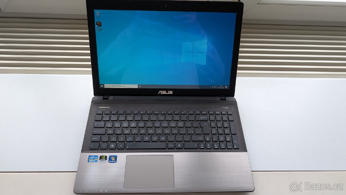 Notebook Asus K55VM 15,6" i5/8GB/256GB/GT630M - 3