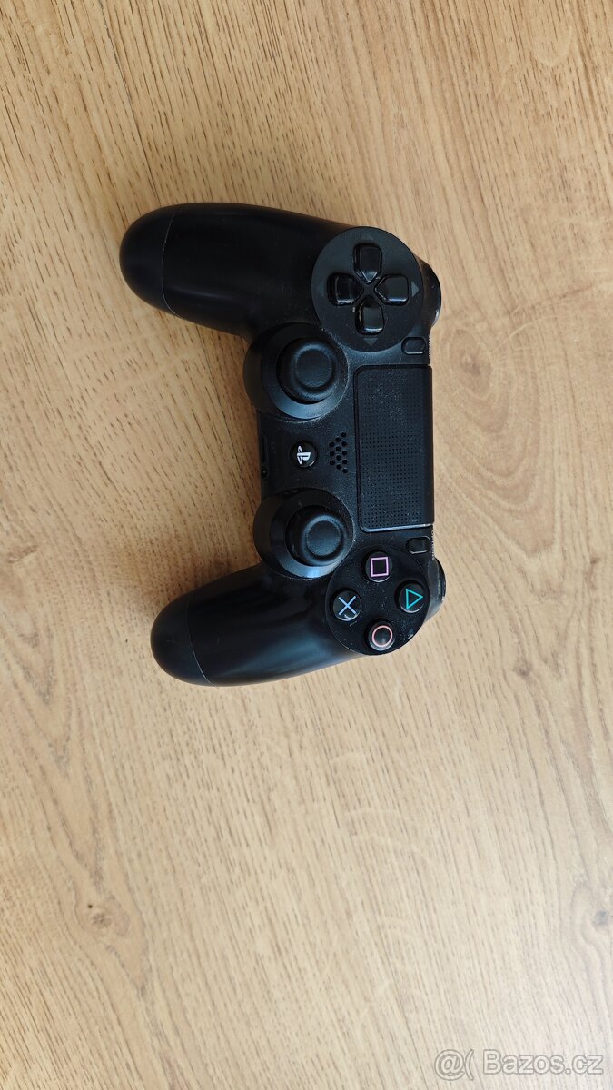 Sony Playstation 4 - 3
