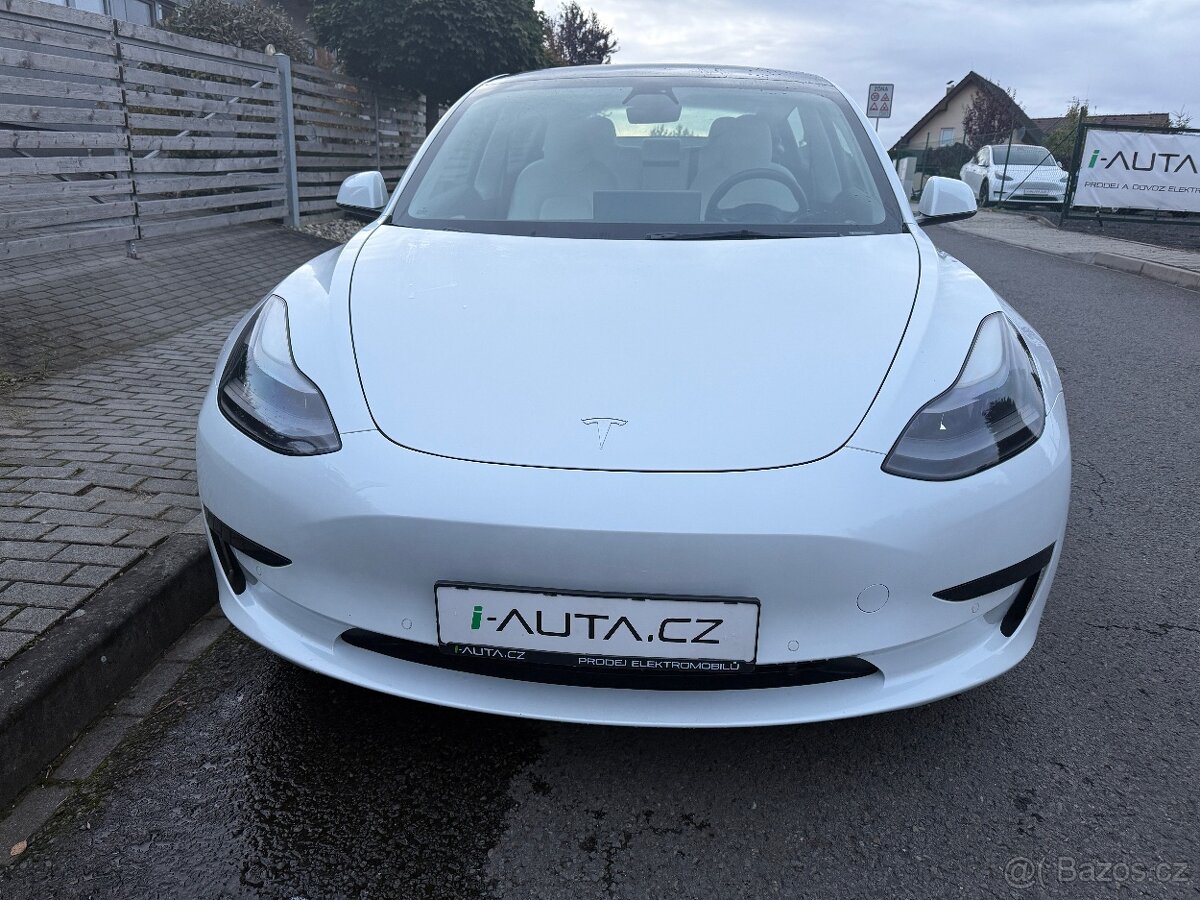 TESLA MODEL 3 SR+ 08/2021 74134KM SOH 92% BÍLÝ INTERIÉR - 3