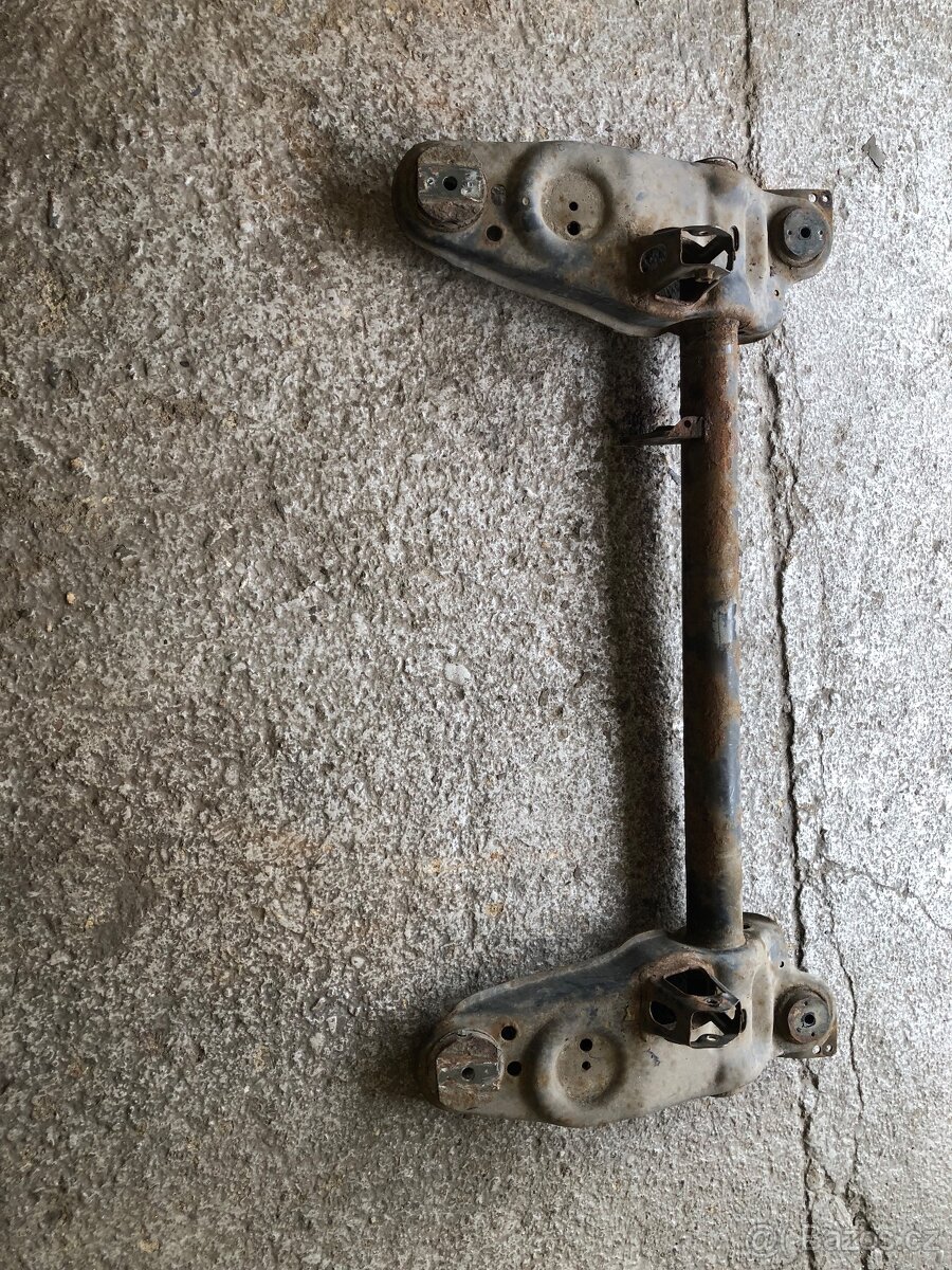 Alfa Romeo Fiat Lancia nápravnice - 3