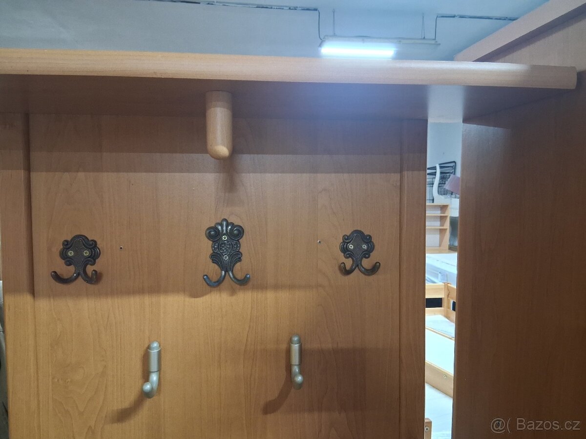 Stěna do předsíně - 3