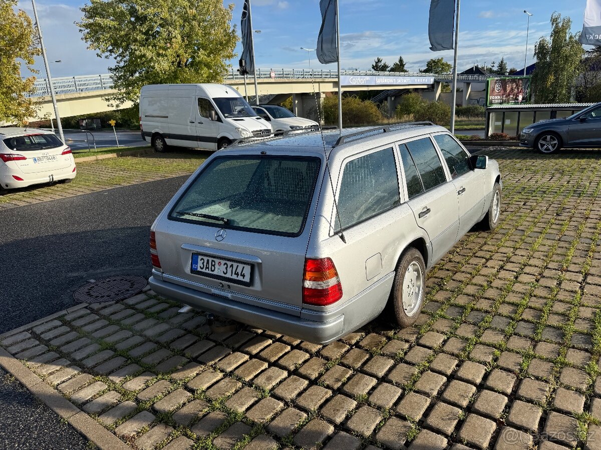 Mercedes w124 combi 220 benzin 7/1995 - 3