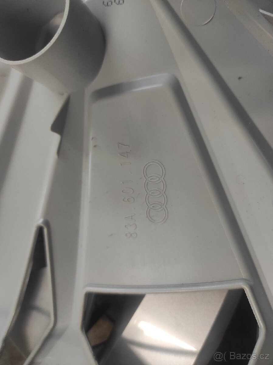 Poklice Audi 17" - 3