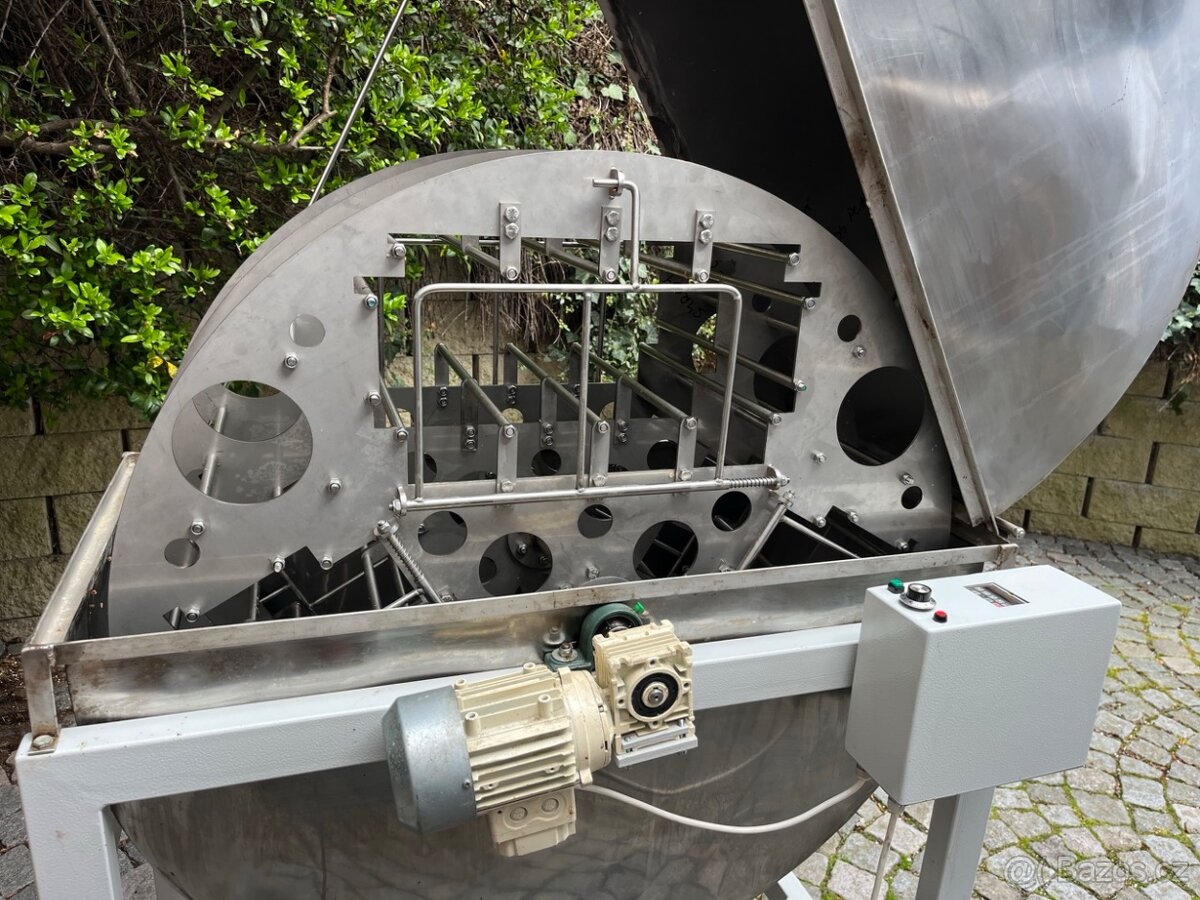 Včelařské potřeby - unikátní medomet paralerně – radiální. - 3