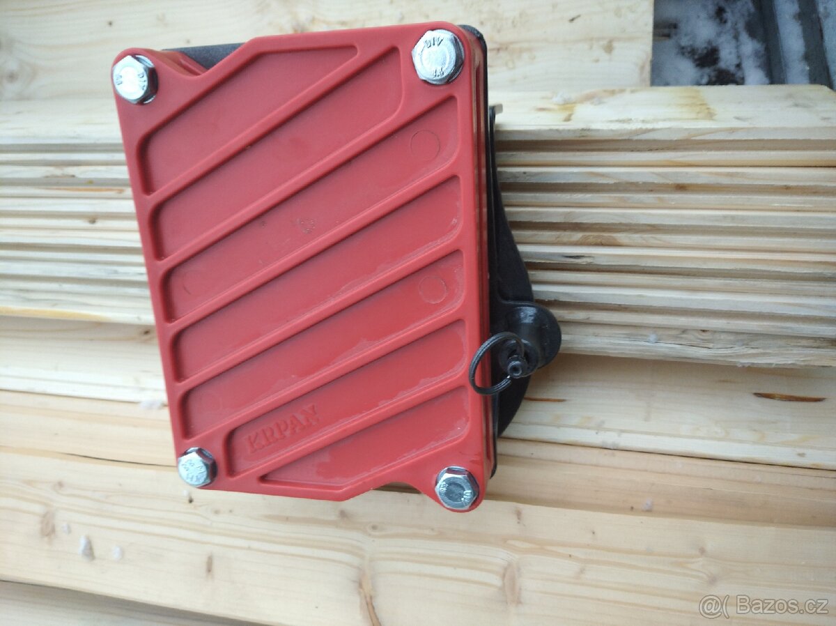 držák motorové pily - 3