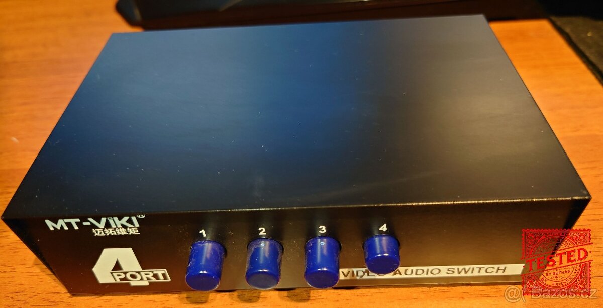 Audio / video swtich 4x cinch/jack, analogovy - 3