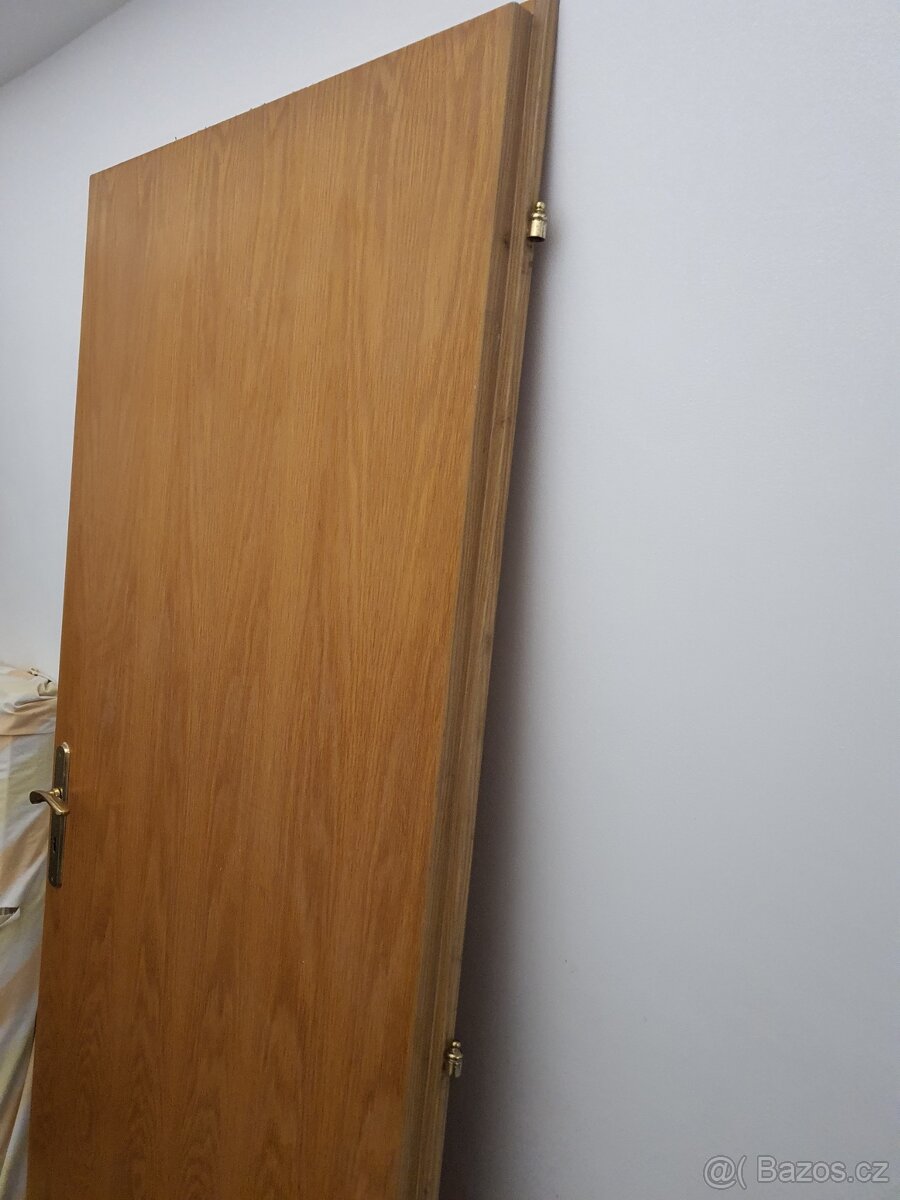 pěkné interiérové dveře 80 levé - 3
