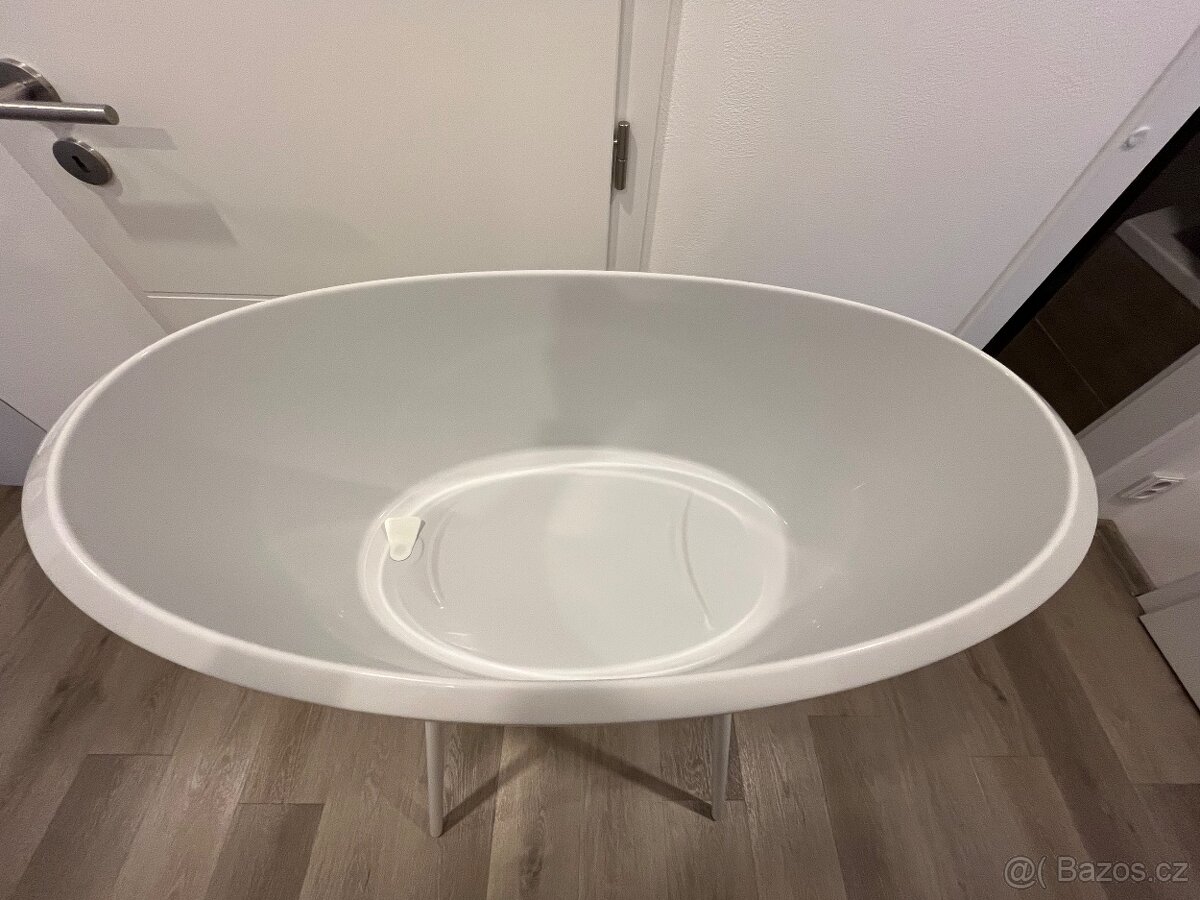 Vanička se stojanem a nožičkami - 3