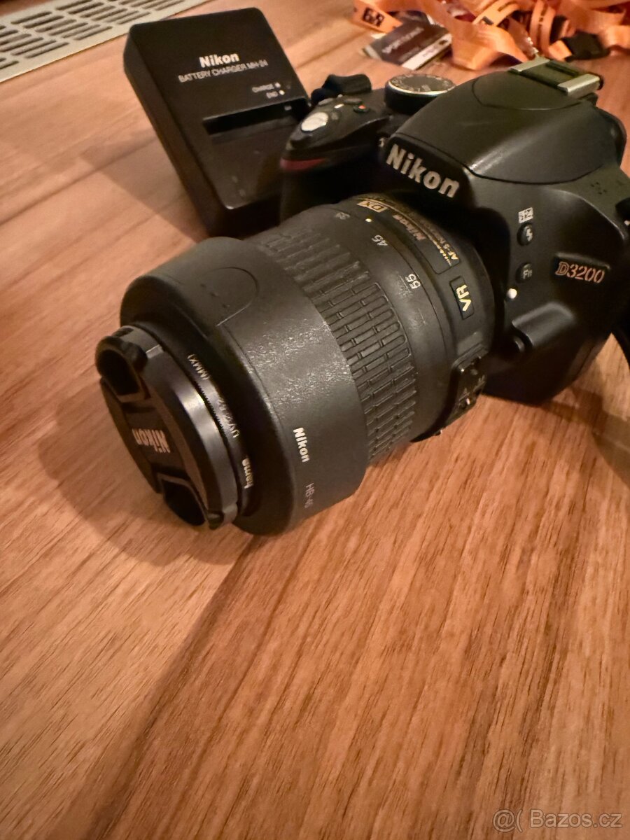 Nikon D3200 - 3