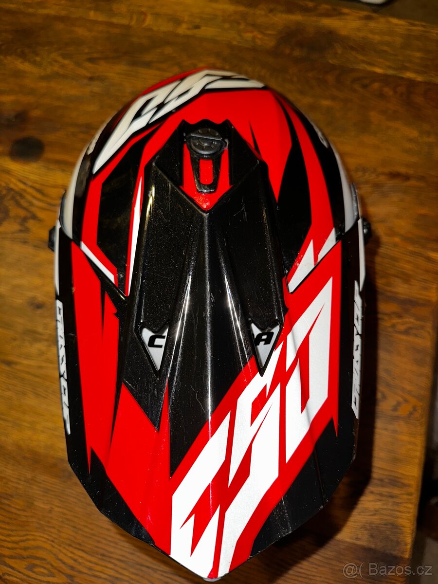 Motokrosová helma - 3