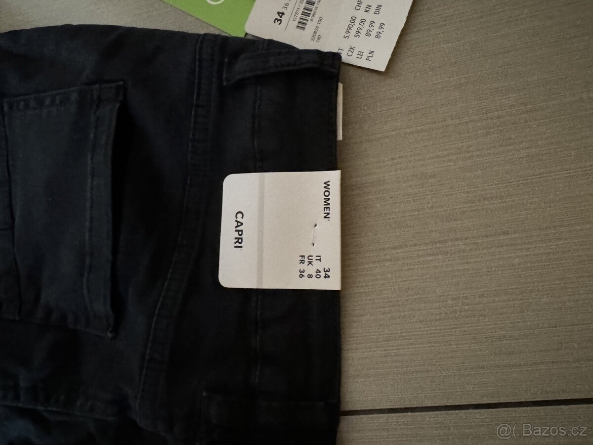 Dámské černé capri kalhoty - 3