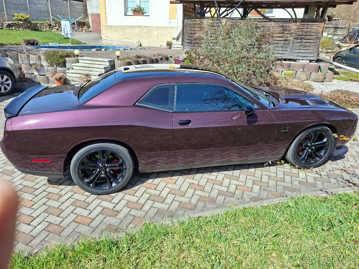 Dodge Challenger V8 5.7 2021 - 3
