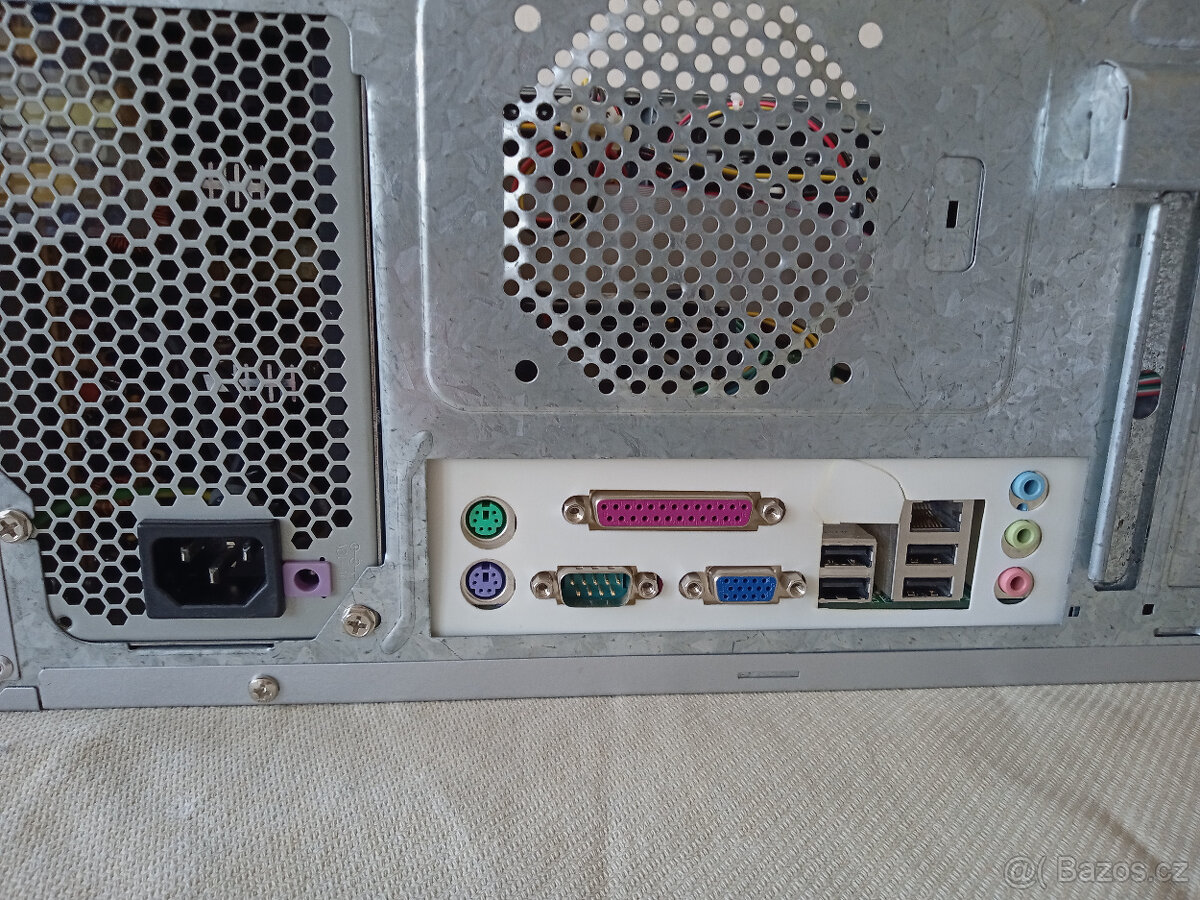 Retro PC Intel Celeron 2,66GHz. RAM- 2GB DDR 1. - 3