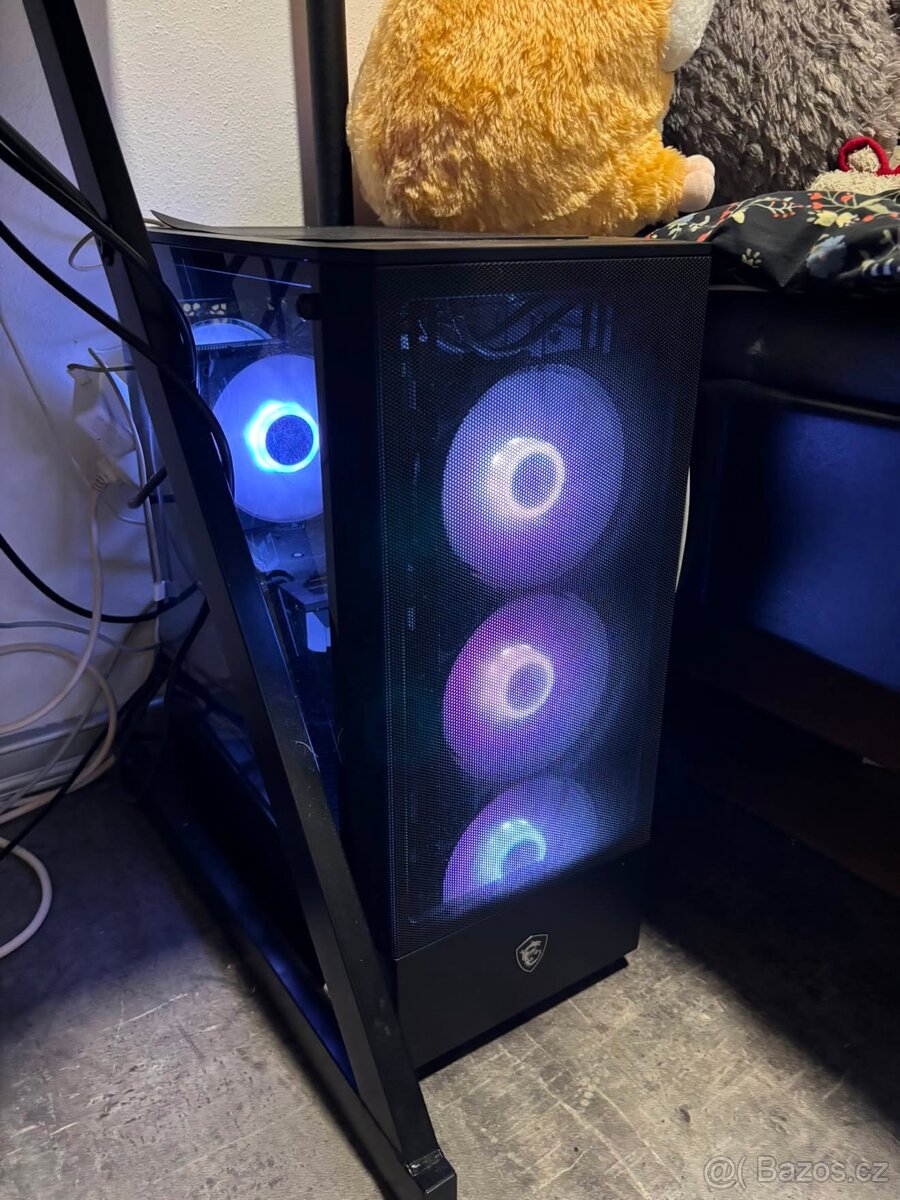 pc sestava - 3