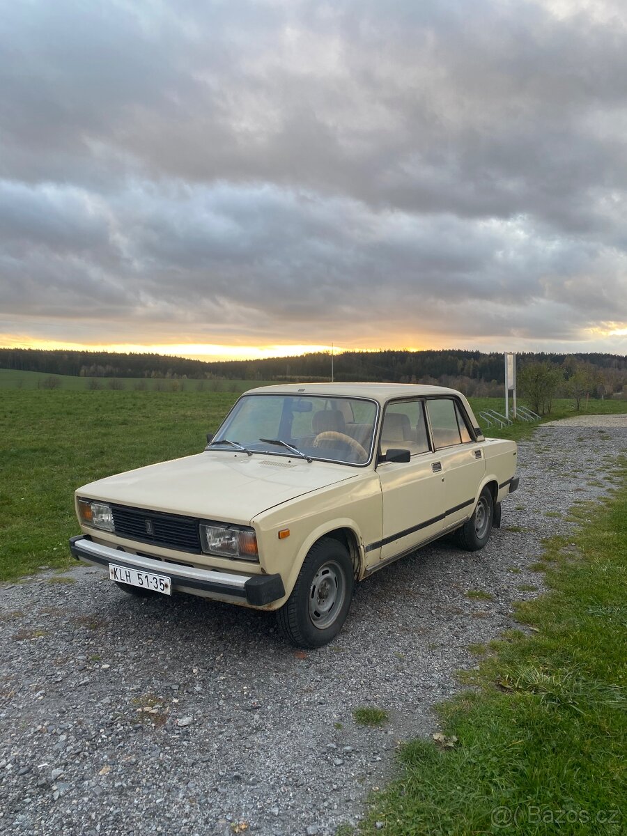 Lada vaz Žiguli 2105 - 3