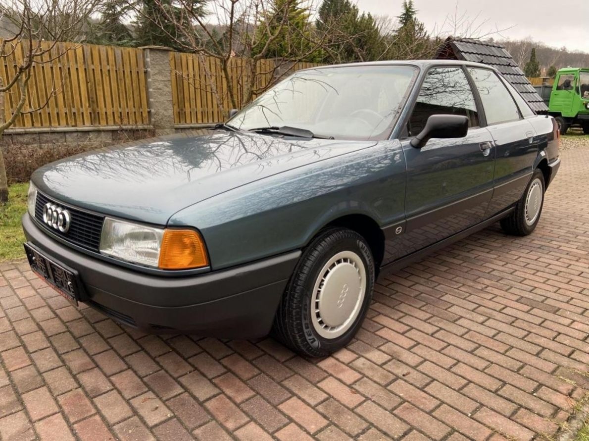 prodávám Audi 80 1.8i 66kw - 3