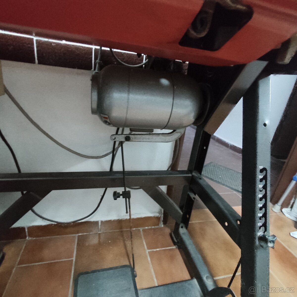 prodám průmyslový šicí stroj - 3