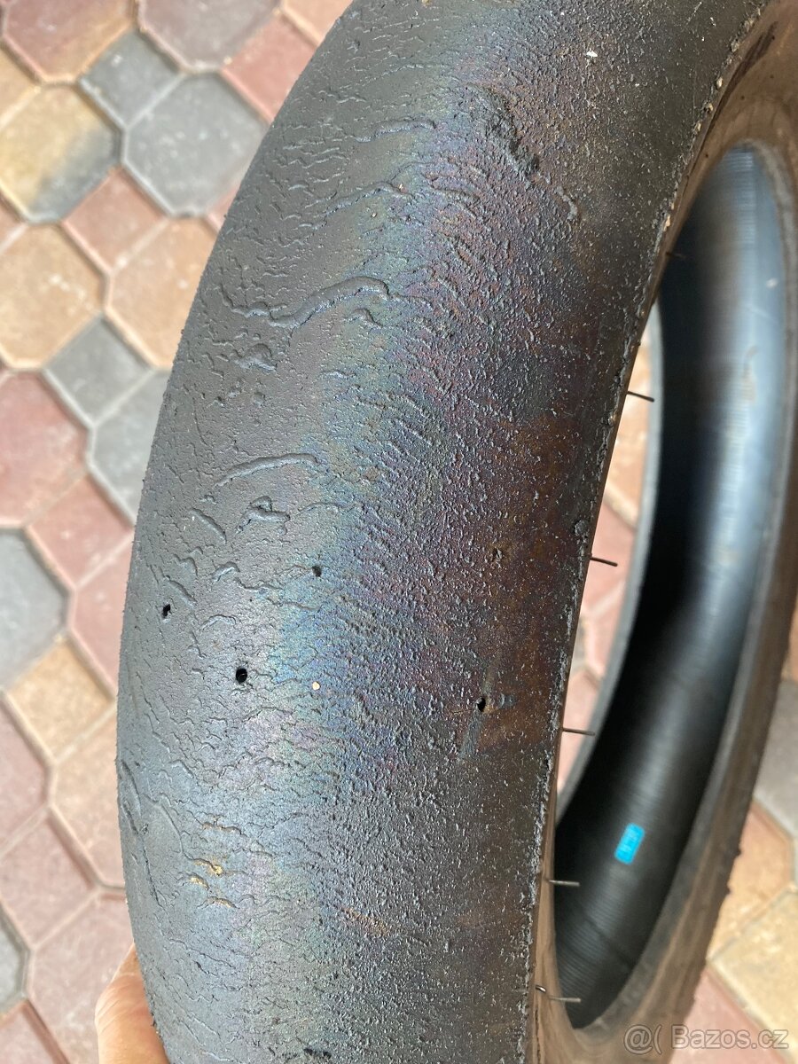Pneu 130/65 R16 - 3