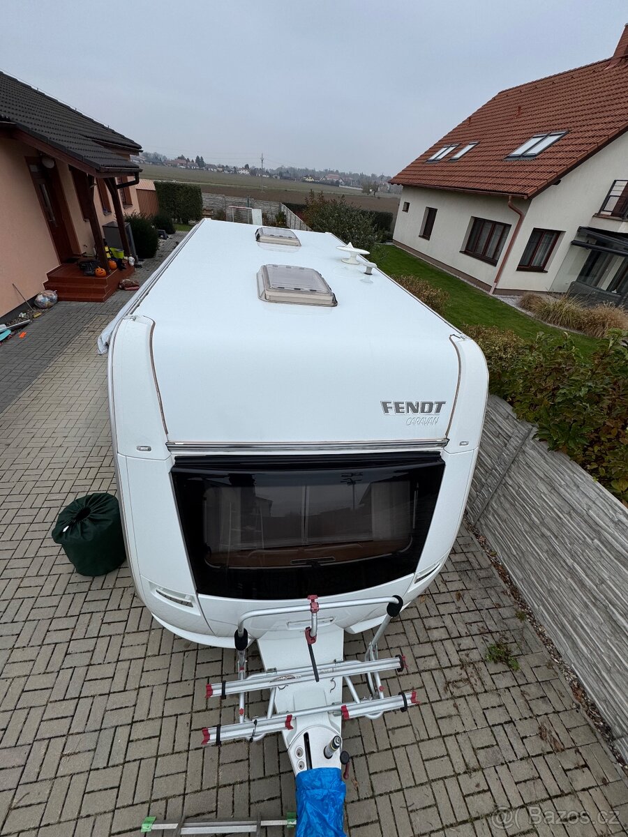 Karavan FENDT Saphir 515 palandy