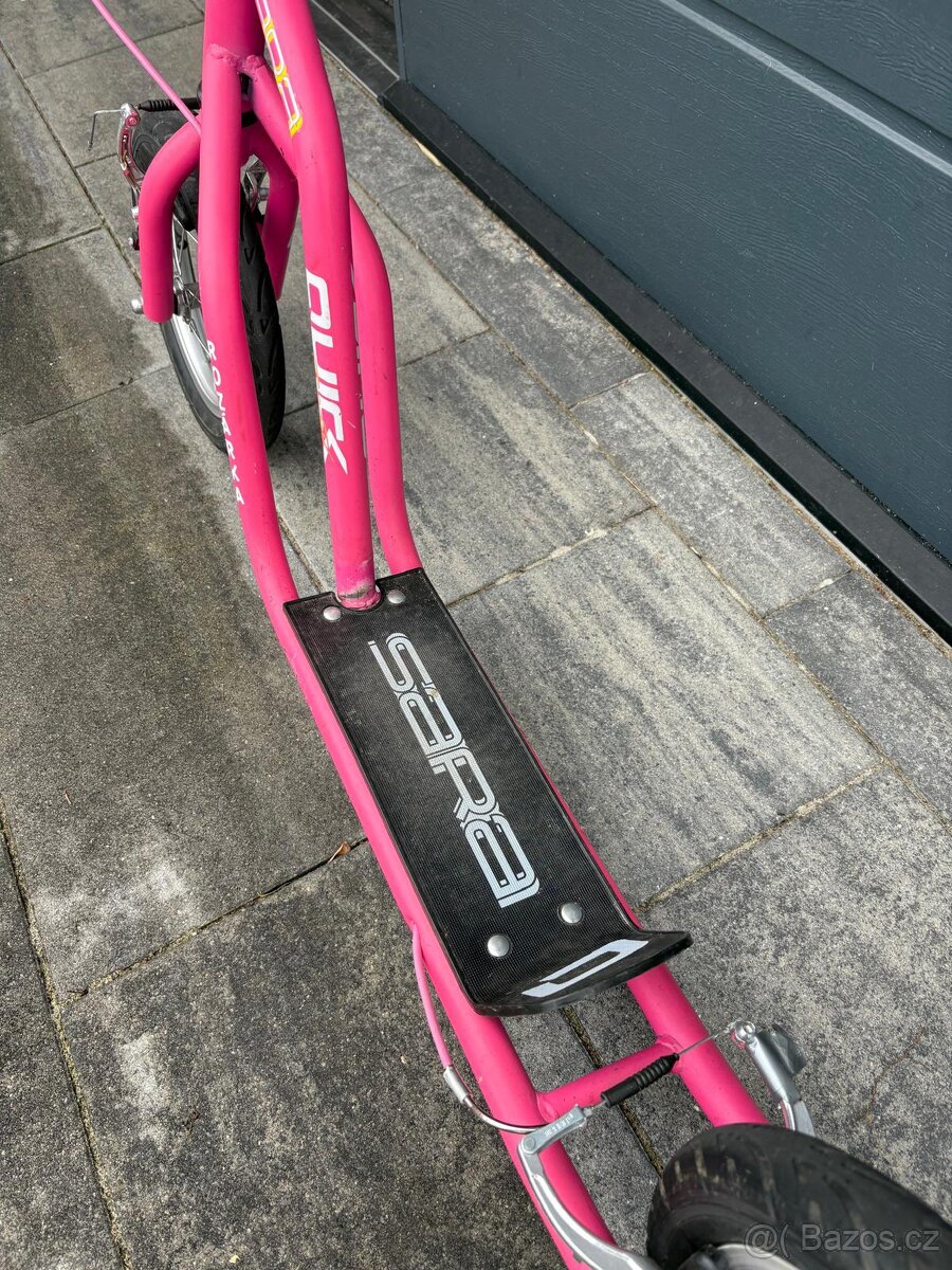 Sportovní dívčí koloběžka Quick s nafukovacími koly - 3